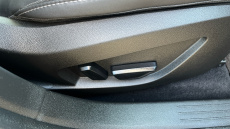Renault Symbioz 1.6 E-Tech FHEV 145 Iconic Esprit Alpine 5dr Auto Hybrid Estate